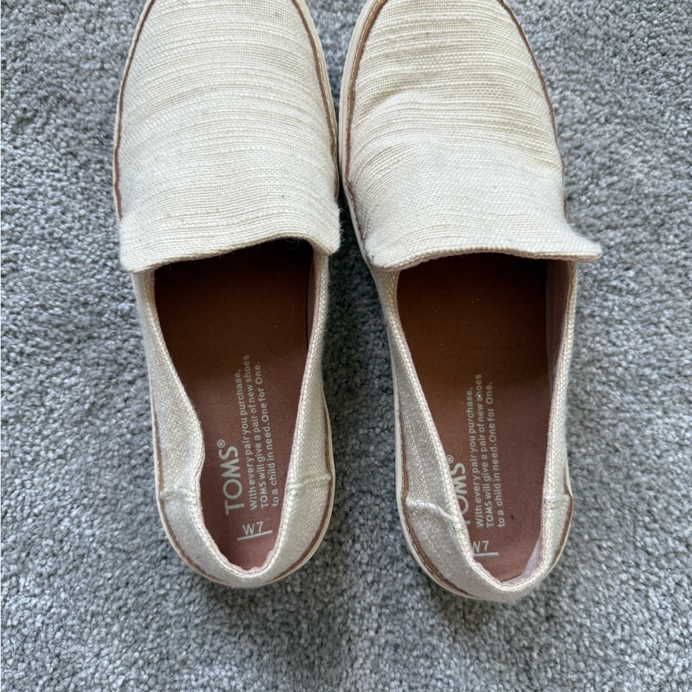 TOMS Women Slip-On Sneaker